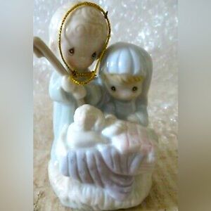 Precious moments Nativity ornament good condition does not play music